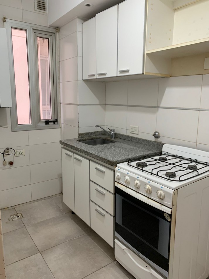 DEPARTAMENTO EN NUEVA CORDOBA SOBRE AV. ESTRADA