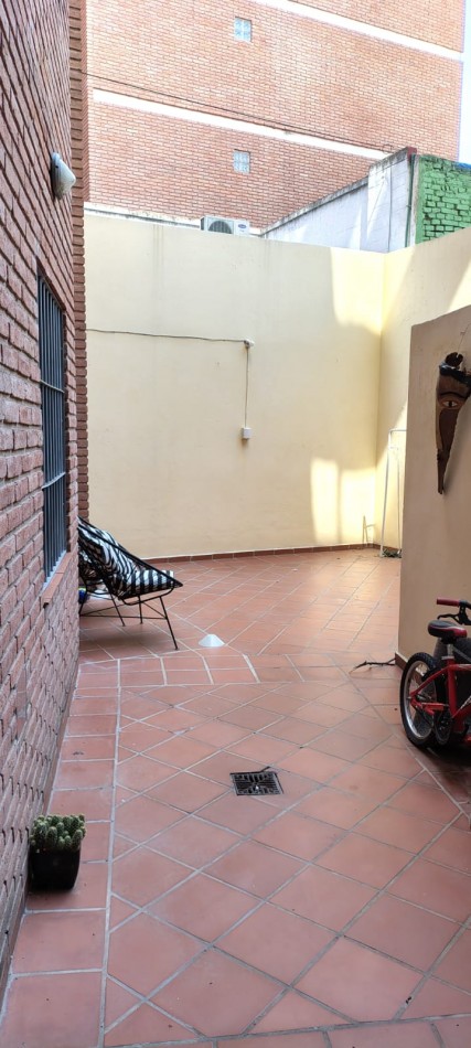 DEPARTAMENTO EN VENTA 1 DORMITORIO Y MEDIO PLANTA BAJA CON PATIO